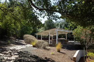10650 Magdalena Rd, Los Altos Hills, CA 94024 - Photo 49