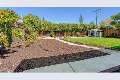1225 Carson St, Redwood City, CA 94061 - Photo 29