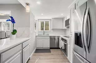 14225 Lora Dr 56, Los Gatos, CA 95032 - Photo 11