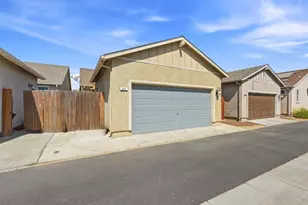 844 Castellona Dr, Newman, CA 95360 - Photo 27