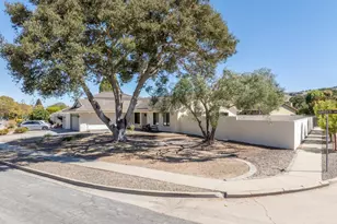 23045 Guidotti Dr, Salinas, CA 93908 - Photo 27