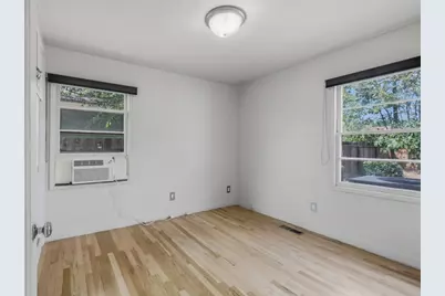 415 E Atlee St, Stockton, CA 95204 - Photo 9