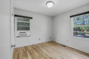 415 E Atlee St, Stockton, CA 95204 - Photo 9
