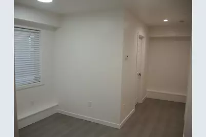 136 Mateo Ave, Daly City, CA 94014 - Photo 13