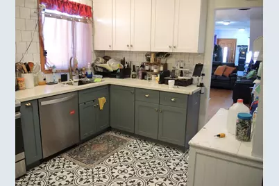 136 Mateo Ave, Daly City, CA 94014 - Photo 3
