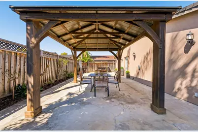 40489 Davis St, Fremont, CA 94538 - Photo 47