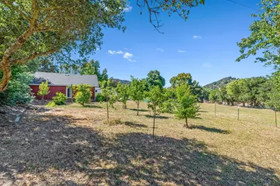 9465 Watsonville Rd, Gilroy, CA 95020 - Photo 69
