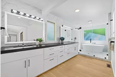 11234 Sun Valley Dr, Oakland, CA 94605 - Photo 21