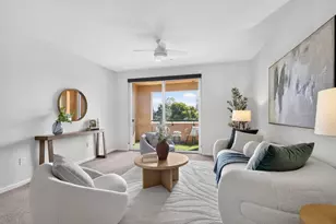 1390 Saddle Rack St 302, San Jose, CA 95126 - Photo 3