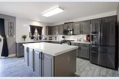 1754 Brentwood Ct, Hollister, CA 95023 - Photo 9