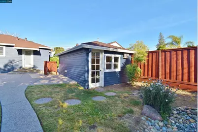 1869 N 5th St, Concord, CA 94519 - Photo 27