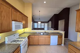 430 Vivienne Dr, Watsonville, CA 95076 - Photo 11