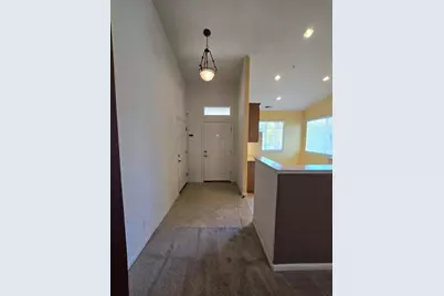 430 Vivienne Dr, Watsonville, CA 95076 - Photo 17