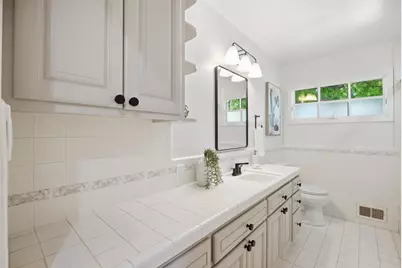 1940 Kay Dr, Los Altos, CA 94024 - Photo 39