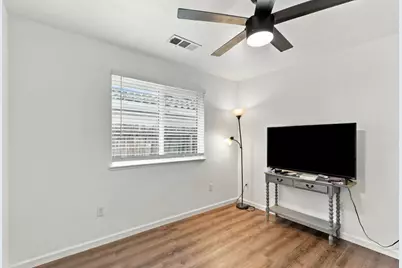 2024 Ellis St, Modesto, CA 95354 - Photo 15