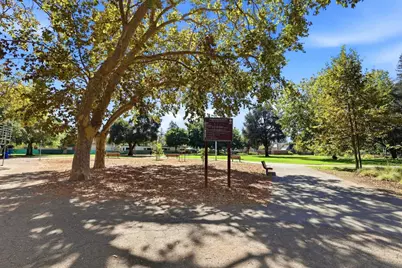 1319 Hopkins Ave, Palo Alto, CA 94301 - Photo 19