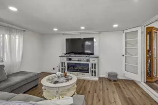 748 Hill Ave, Watsonville, CA 95076 - Photo 17