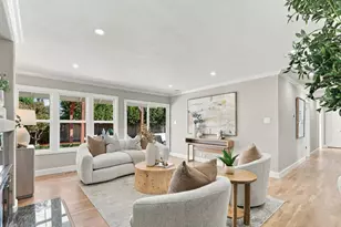 3367 Lindenoaks Dr, San Jose, CA 95117 - Photo 9
