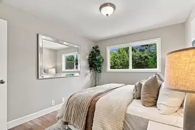 3367 Lindenoaks Dr, San Jose, CA 95117 - Photo 27
