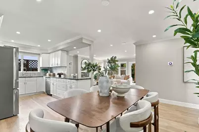 3367 Lindenoaks Dr, San Jose, CA 95117 - Photo 13