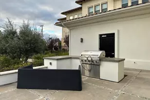 1068 Bigleaf Pl 402, San Jose, CA 95131 - Photo 29