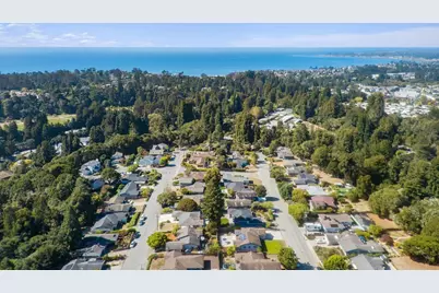 218 Siesta Dr, Aptos, CA 95003 - Photo 37