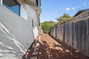 218 Siesta Dr, Aptos, CA 95003 - Photo 33