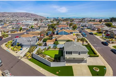 214 Manor Dr, South San Francisco, CA 94080 - Photo 17