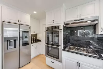 1391 Ridgewood Dr, San Jose, CA 95118 - Photo 9