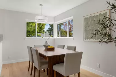 117 Hollycrest Dr, Los Gatos, CA 95032 - Photo 13