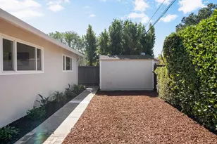 117 Hollycrest Dr, Los Gatos, CA 95032 - Photo 37