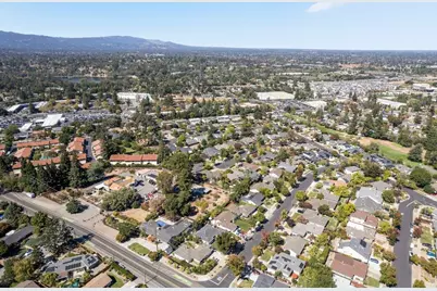 117 Hollycrest Dr, Los Gatos, CA 95032 - Photo 49