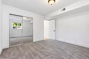 305 Castle Ct, Roseville, CA 95678 - Photo 29