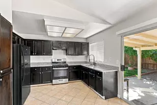 2113 Shelby Creek Ct, Stockton, CA 95206 - Photo 15