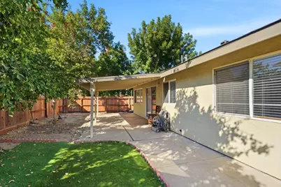 2113 Shelby Creek Ct, Stockton, CA 95206 - Photo 43