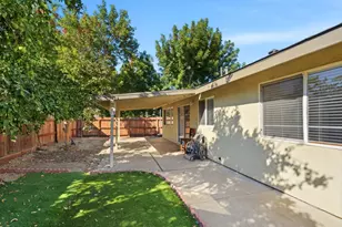 2113 Shelby Creek Ct, Stockton, CA 95206 - Photo 43