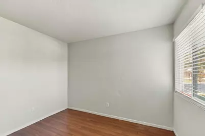 2113 Shelby Creek Ct, Stockton, CA 95206 - Photo 25