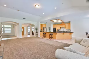 13921 Simko Ranch Ln, Galt, CA 95632 - Photo 11