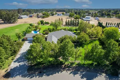 13921 Simko Ranch Ln, Galt, CA 95632 - Photo 7