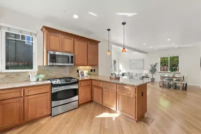 4585 Dawn Ln, Soquel, CA 95073 - Photo 9