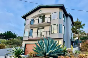 310 Valencia Ave, El Granada, CA 94018 - Photo 3