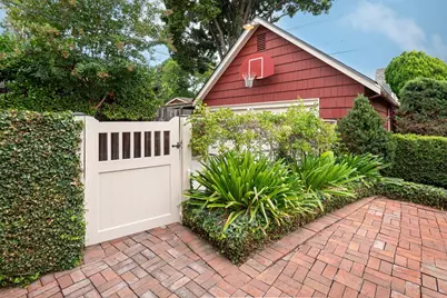 950 Camino Dr, Santa Clara, CA 95050 - Photo 35