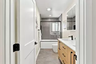 4198 Hamilton Park Dr, San Jose, CA 95130 - Photo 25