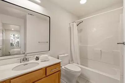 24 Creekside Ln, San Mateo, CA 94401 - Photo 31
