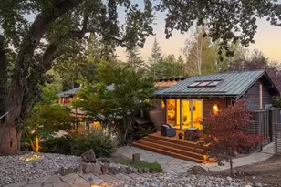 14123 Tracy Ct, Los Altos Hills, CA 94022 - Photo 37