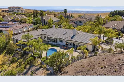 5600 Country Club Pkwy, San Jose, CA 95138 - Photo 79