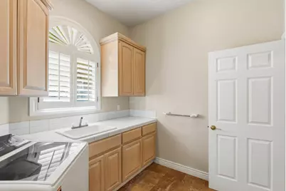 5600 Country Club Pkwy, San Jose, CA 95138 - Photo 29