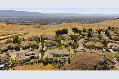 5600 Country Club Pkwy, San Jose, CA 95138 - Photo 71