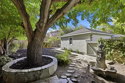 930 Maddux Dr, Palo Alto, CA 94303 - Photo 37