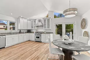 930 Maddux Dr, Palo Alto, CA 94303 - Photo 11